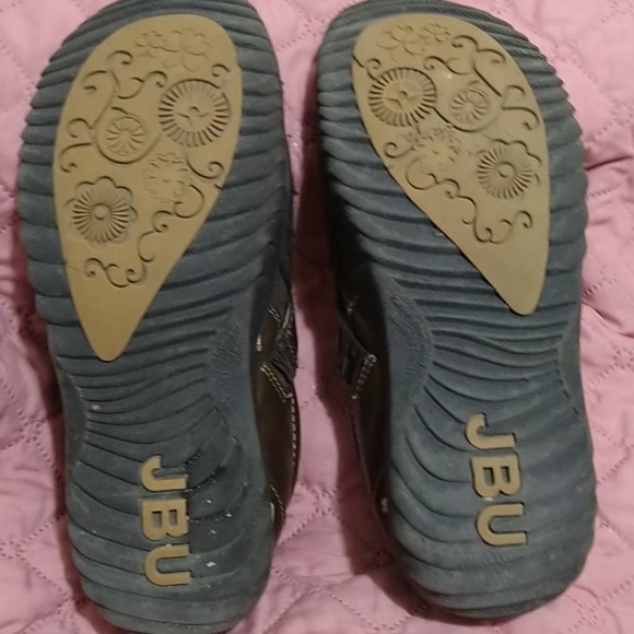 JBU clogs - Picture 3 of 4